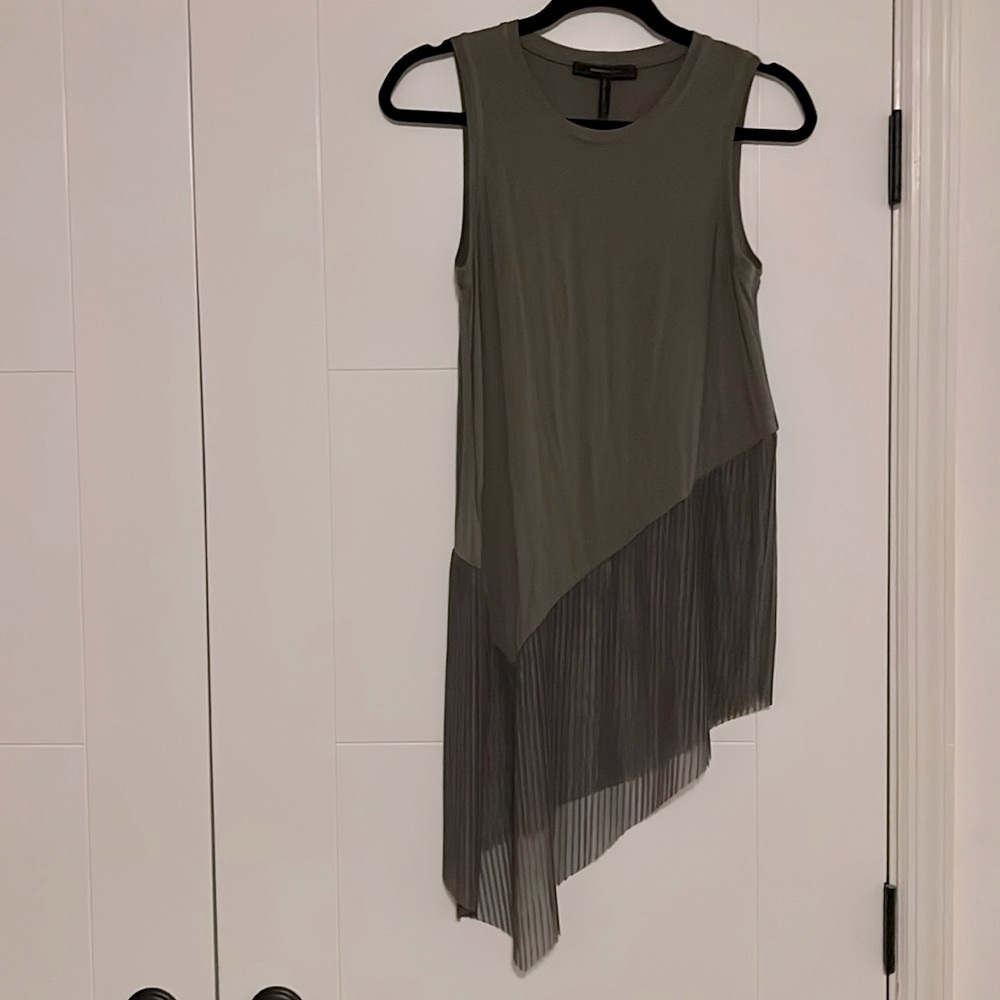 BCBGMaxAzria olive asymmetrical sleeveless blouse size XS